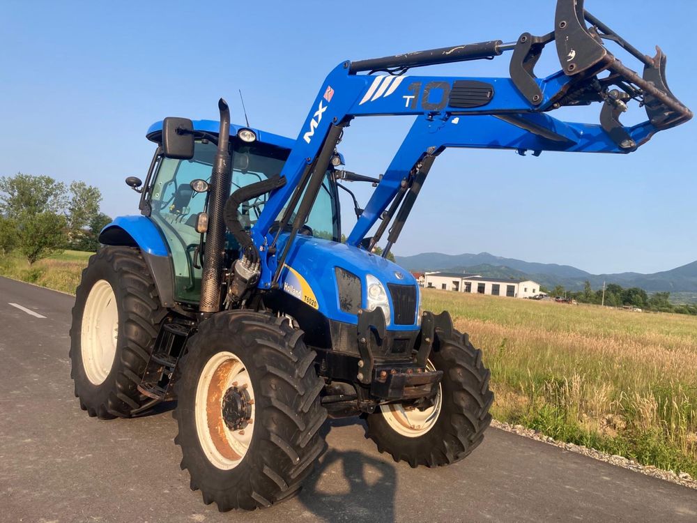 Tractor New Holland T6020 Elite 2012 cu incarcator frontal