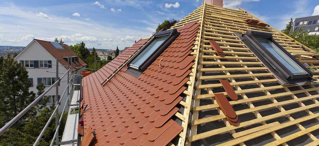 Reparații acoperișuri și hidroizolații pentru acoperișuri solide!