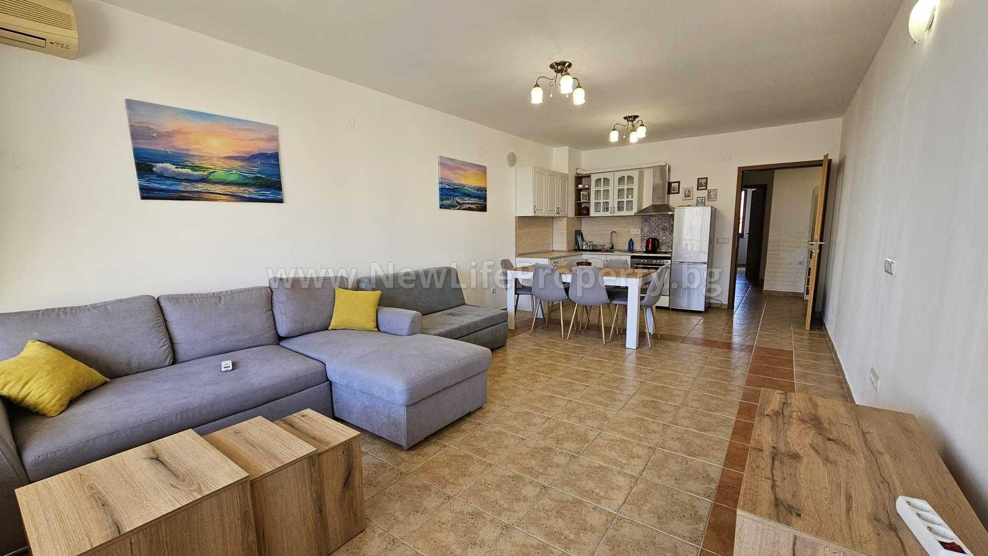 Двустаен апартамент с морска панорама в комплекс ”Хелиос”, Поморие