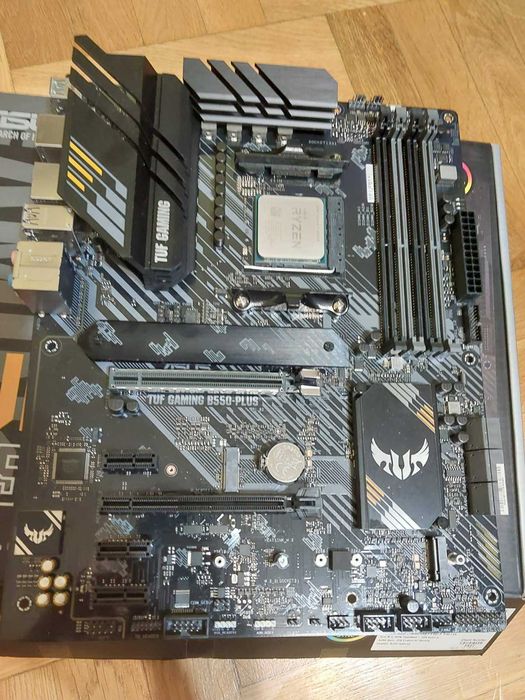 AMD Ryzen 5 5600 + Asus TUF B550 Plus