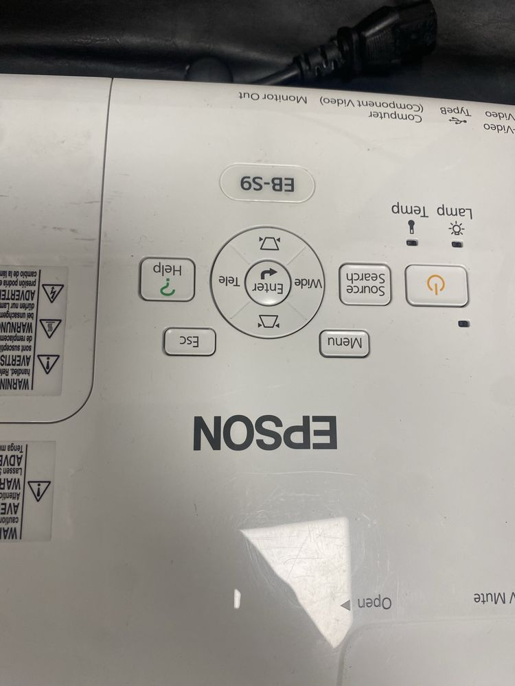 Видео проектор Epson