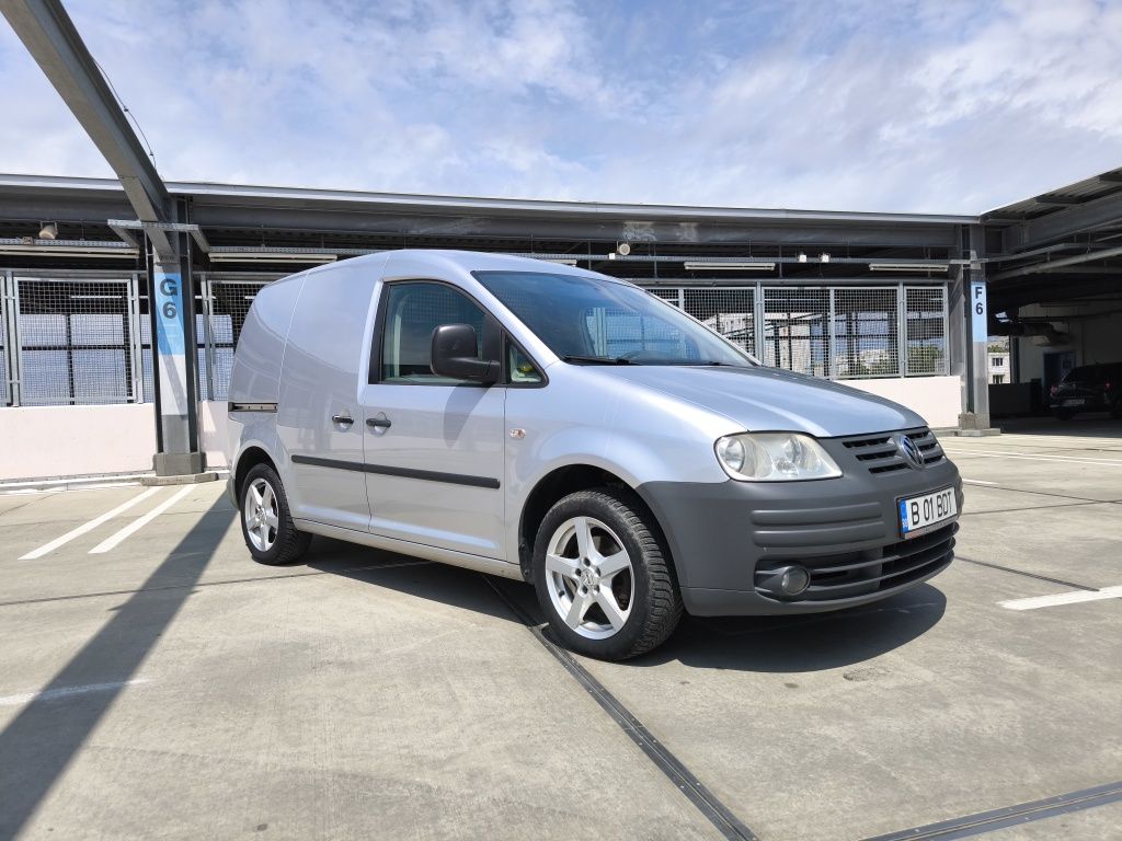 Volkswagen Caddy-noiembrie 2008