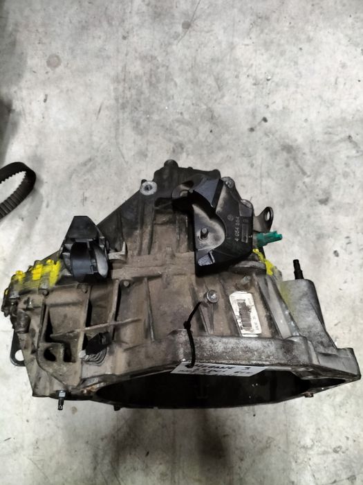 Ръчна скоростна кутия Renault Megane III 1.5DCI / Рено Меган 3 1.5дци