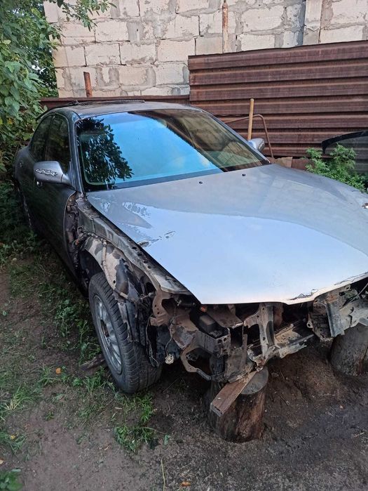 Продам запчасти на Mazda Xedos  1993 года