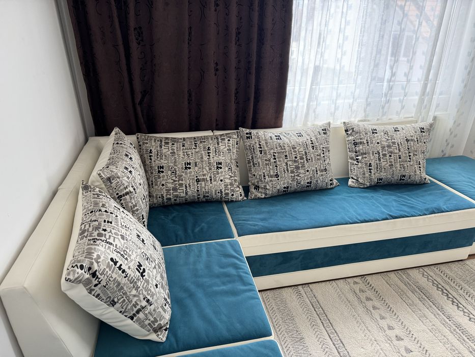 Coltar modular cu lada