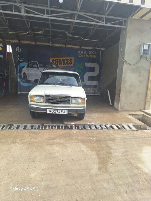 Жигули ВАЗ 2107 хорошим состояние