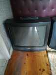 Продавам 1 бр. телевизор "SONY trinitron"