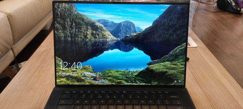 Laptop Dell XPS 9500, 15.6inch, IntelCore i5-10300H, 32GB RAM, 1TB SSD
