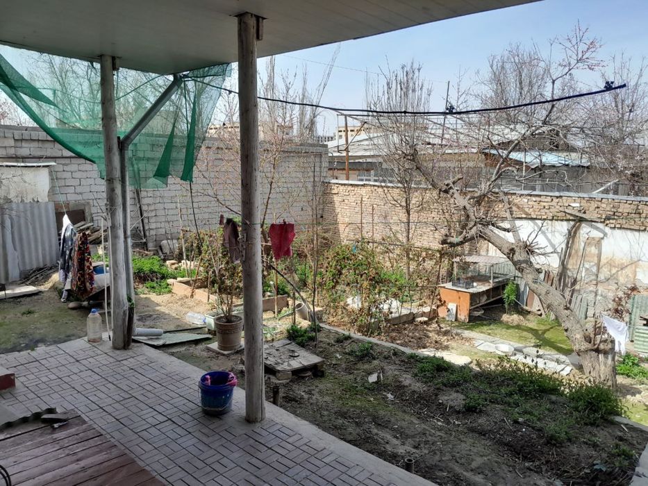 ПРОДАЁТСЯ под  гостиница земля Яккасарайский рай ор т  РАКАТ махалла