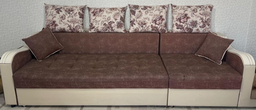 Диван   продается