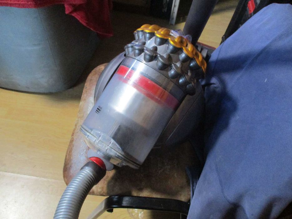 aspirator dyson big ball