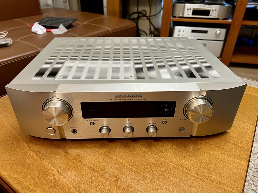 Усилвател стримър Marantz pm7000n