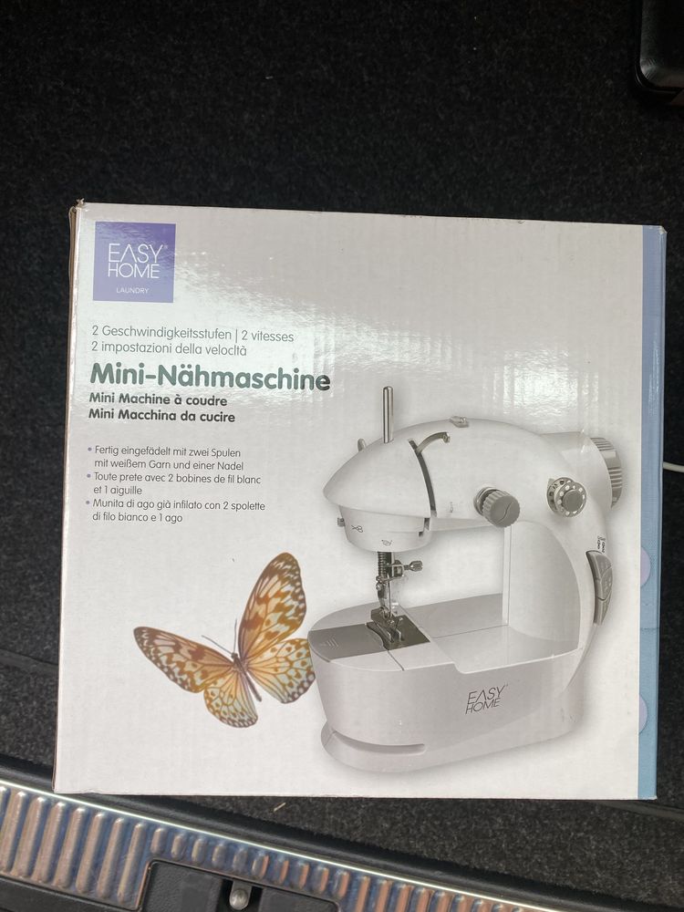 Мини шевна машина