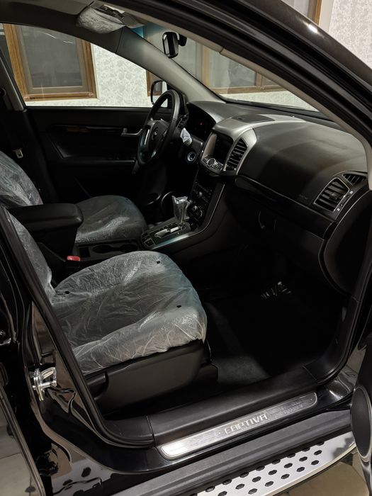 Captiva 2015yil qora