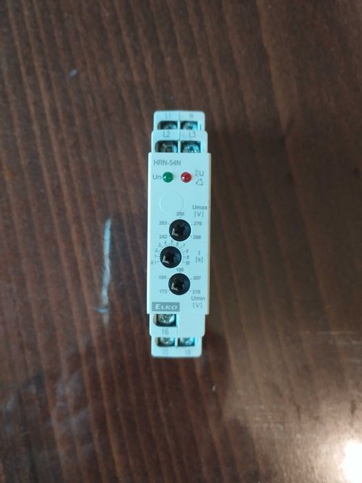 Реле за следене на напрежение