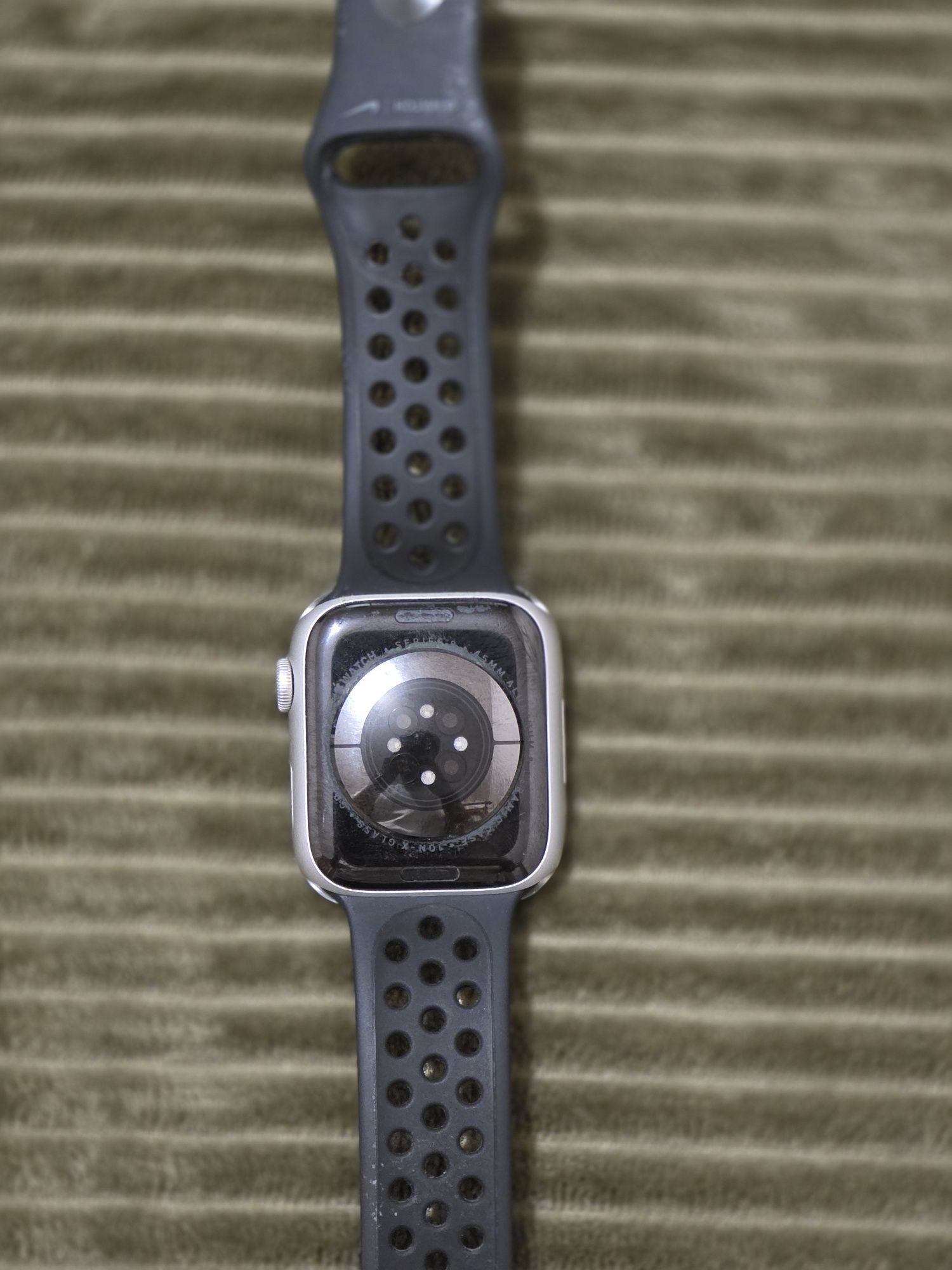Apple Watch 8 46mm