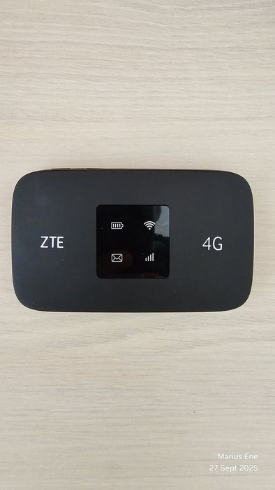 Router WiFi Mobil ZTE MF971R Cat 6 (HotSpot), nou
