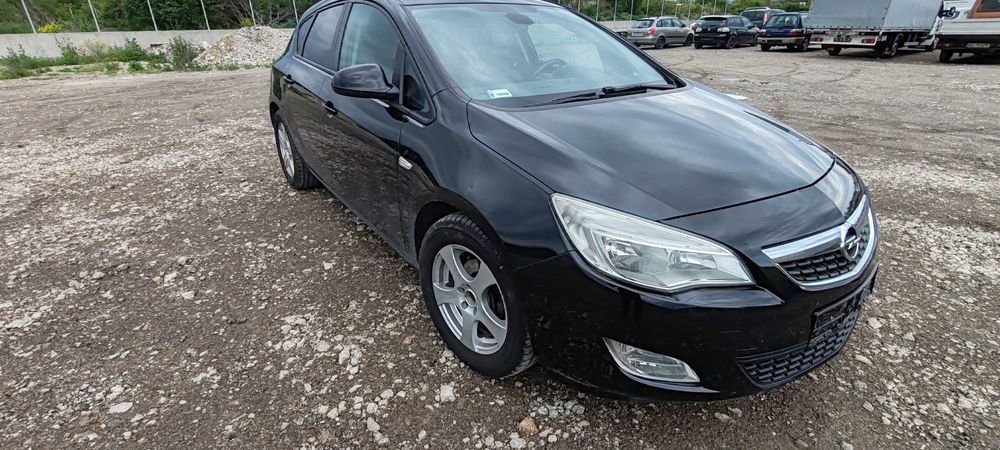 Vand opel astra j