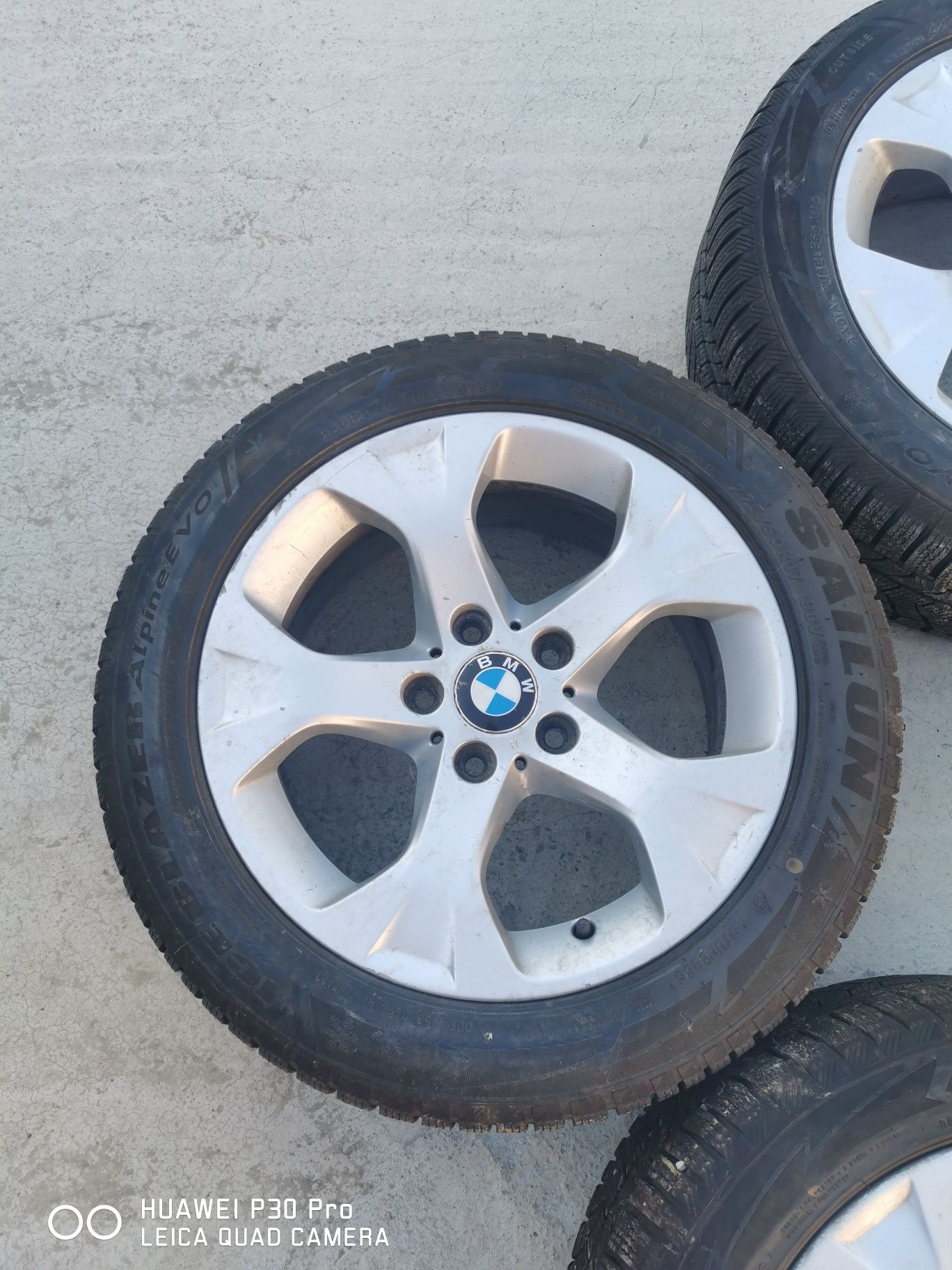 джанти с нови зимни гуми за бмв х1   17 5x120