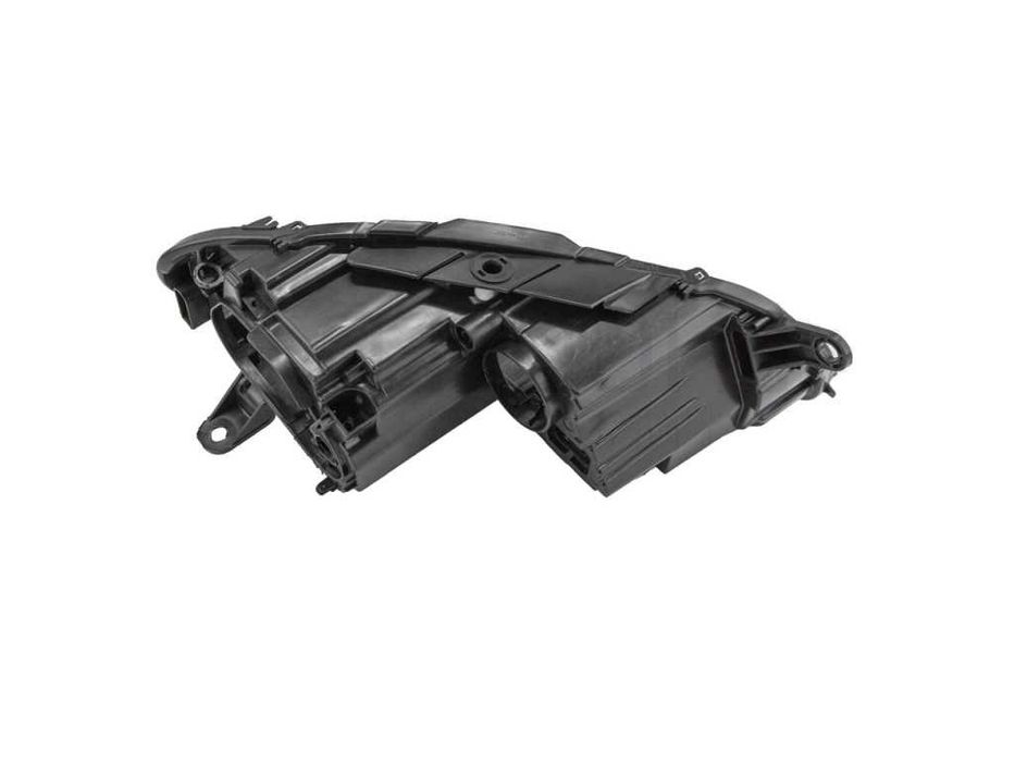 Лява и Дясна Основа за фар на VW Passat B7 (2010-2015)