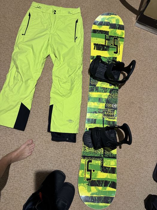 Echipament complet snowboard