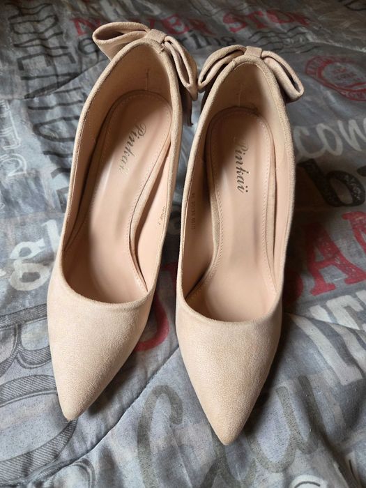 Продавам токчета