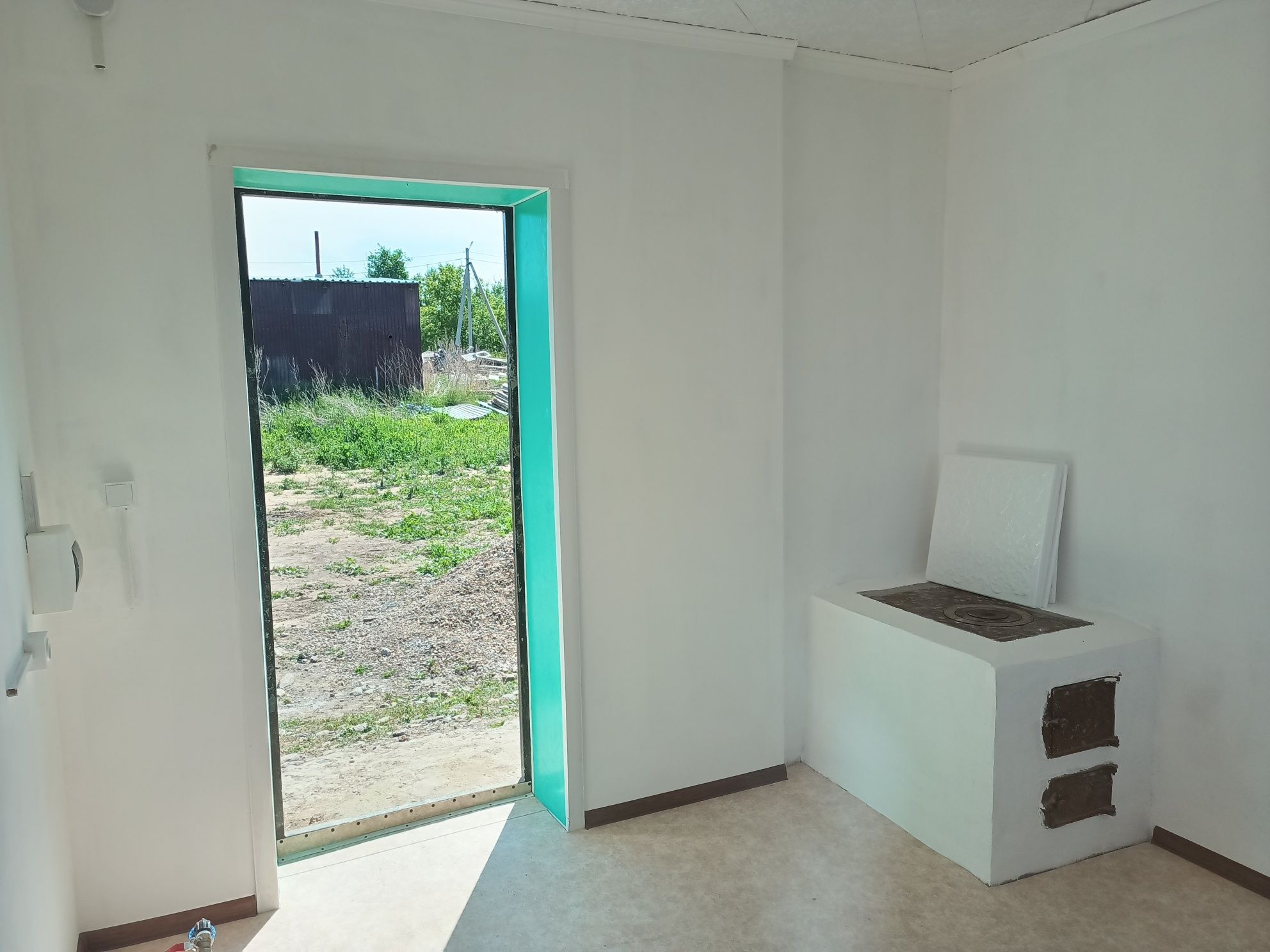 Продам дом из красного жженного кирпича