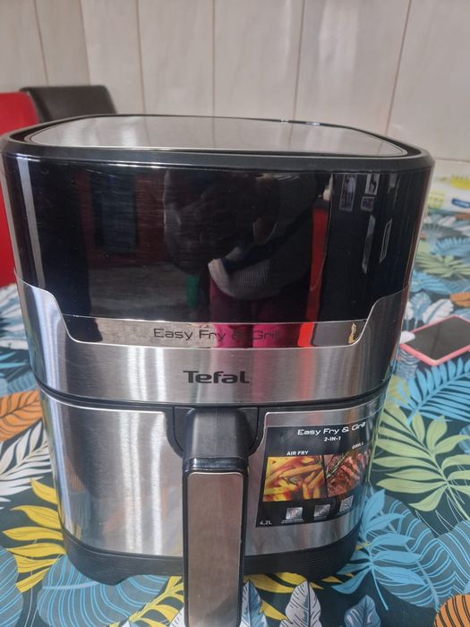 Friteuza cu aer cald