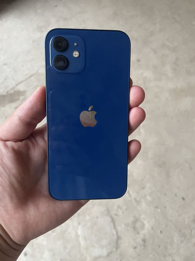 Iphone 12 sotiladi ……..