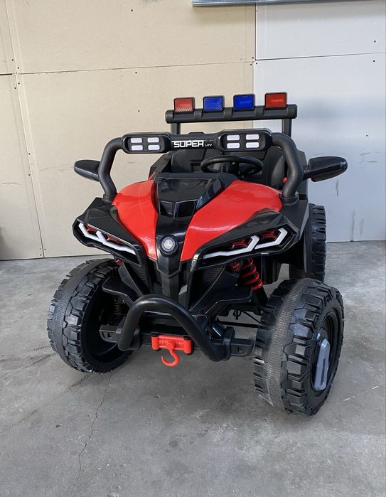 Детски акумолаторен джип