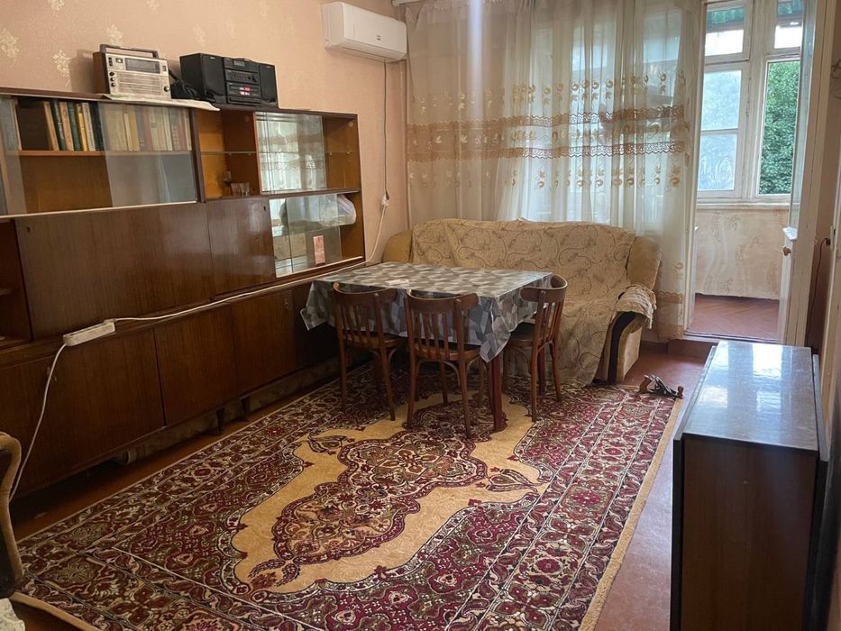 Qizlarga sheriklikka kvartira bor