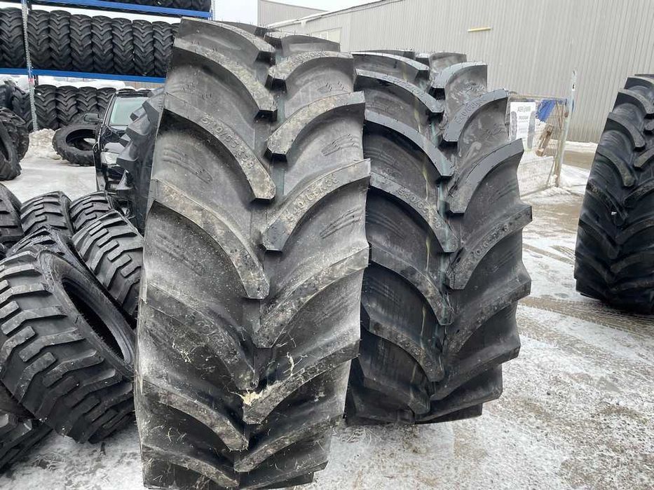 Anvelope noi cu garantie 16.9-38 Radiale de tractor 540/65r38 LIVRARE