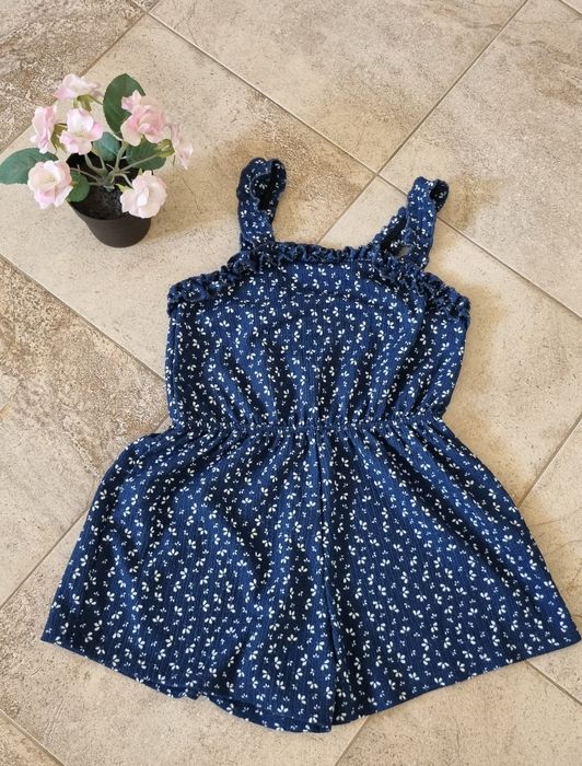 Îmbrăcăminte vara fete 128-134 tricou fusta salopeta