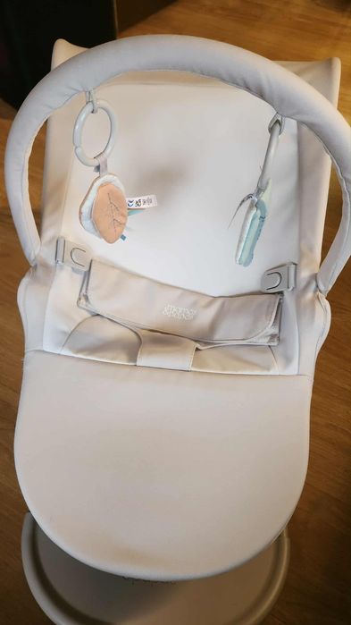 Бебешка люлка(ел.) и шезлонг