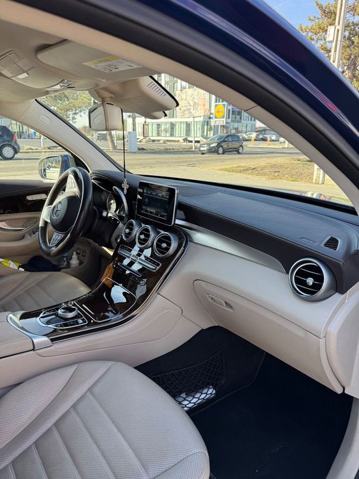 Mercedes-Benz GLC Coupe Mercedes-Benz GLC 350 d 4MATIC Coupé