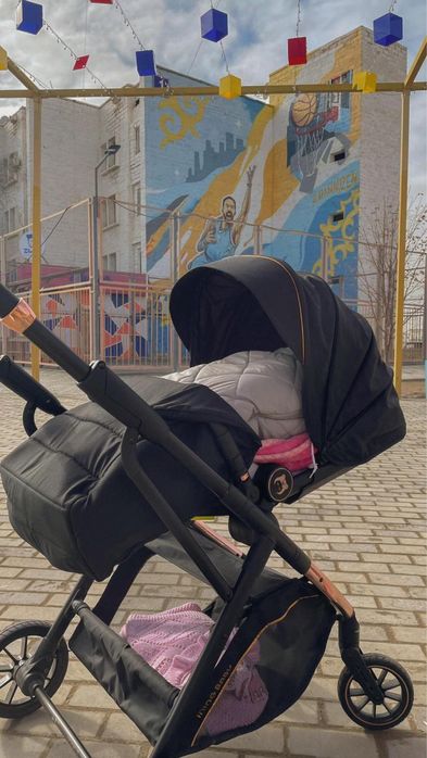 Продается детская коляска