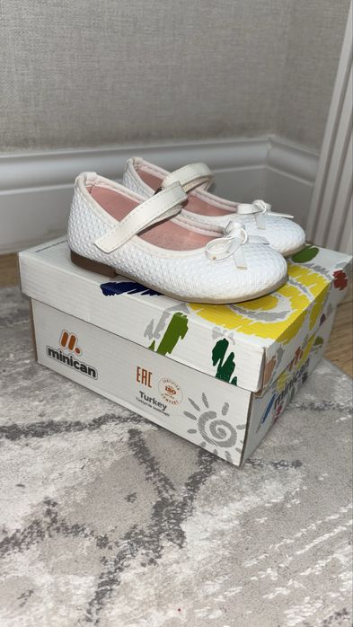 Новый турецкие босоножки сатылады!!