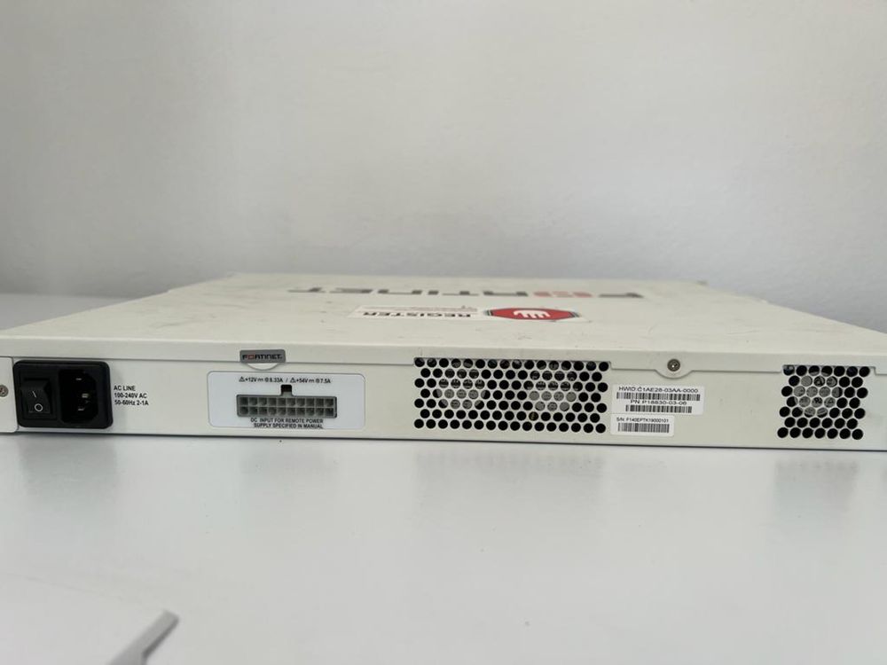 Firewall/Switch Fortinet FortiGate 140E - Cu POE 40 porturi