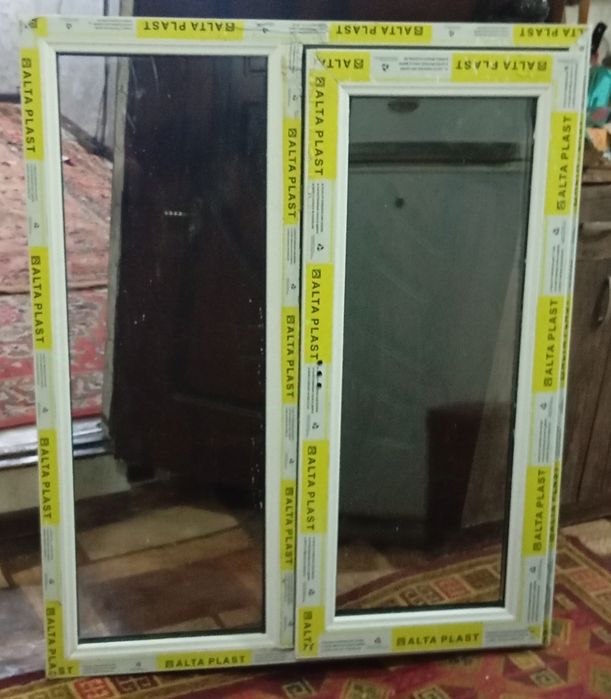 Рама оконная. Пластик