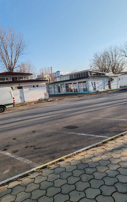 Inchiriem spatiu comercial in statiunea Mamaia (zona Perla)