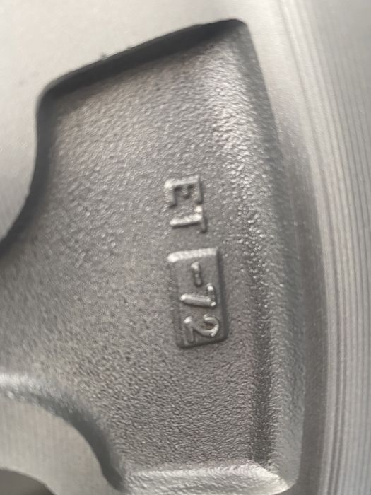 Jante aliaj J12 et-72 R15 Nissan Patrol, Toyota Land Cruiser, Pajero