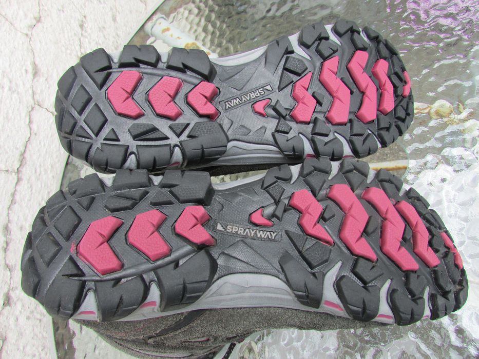 Дамски туристически обувки Sprayway
