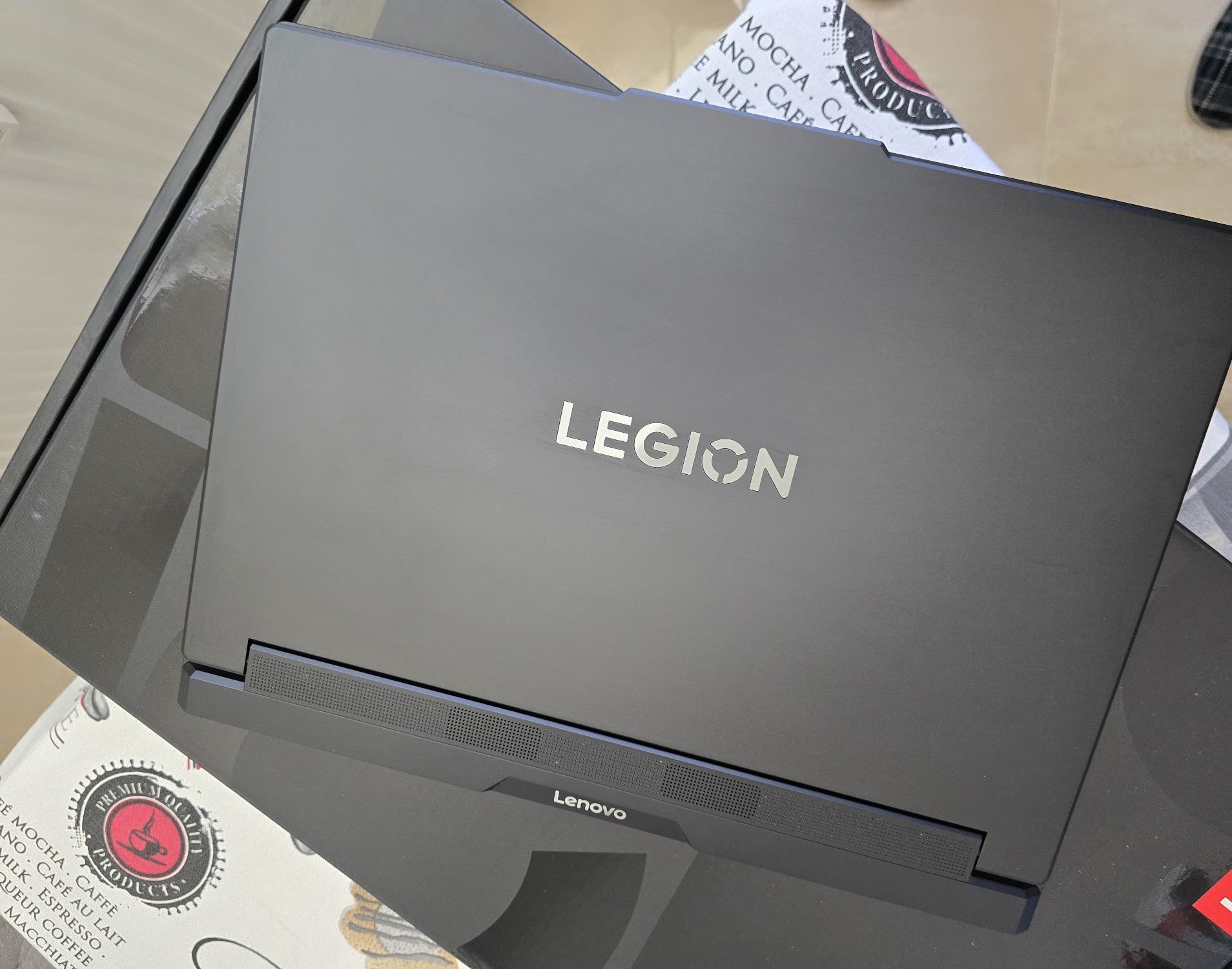 Lenovo LEGION PRO 7 Нов с Гаранция