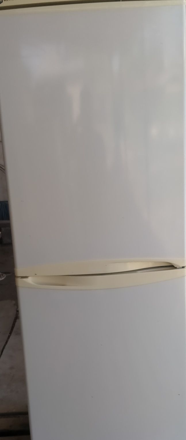 Холодильник в рабочем состоянии Рабочий холодилник Бесплатно доставка