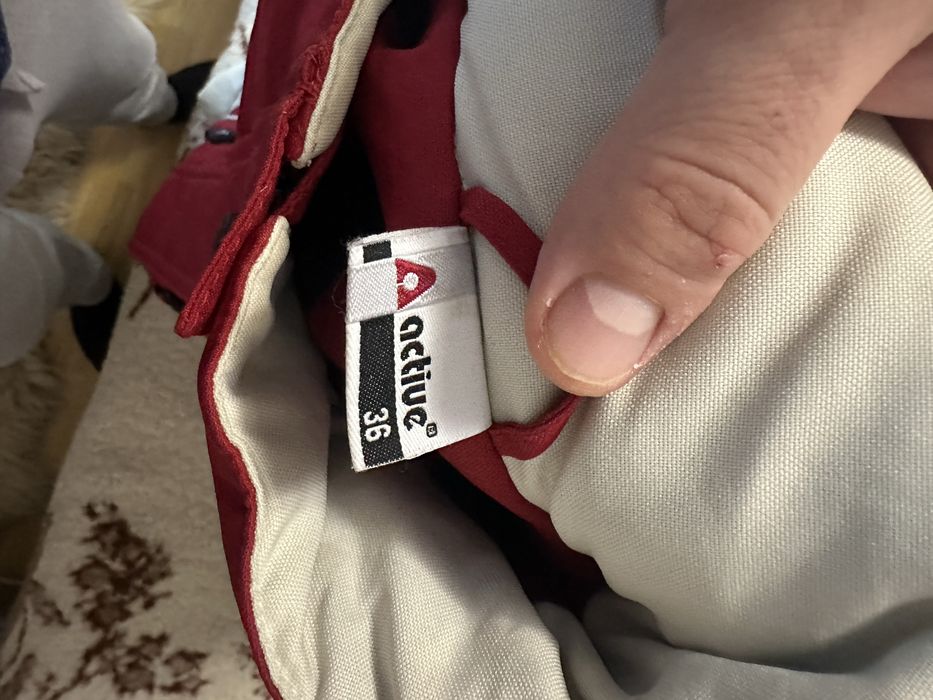 Vand costum Ski dama marimea 36