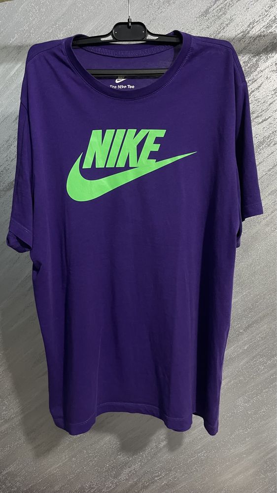 Tricouri Nike (Mărimea L)