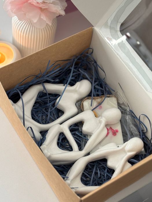 Набор из трех фигурок «мыслители». На подарок