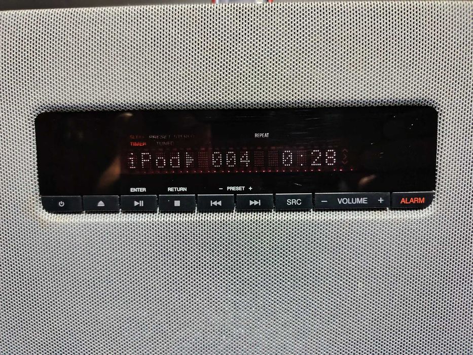 LOEWE SoundBox model 51202 T, sistem audio, cu CD, IPod, USB, radio