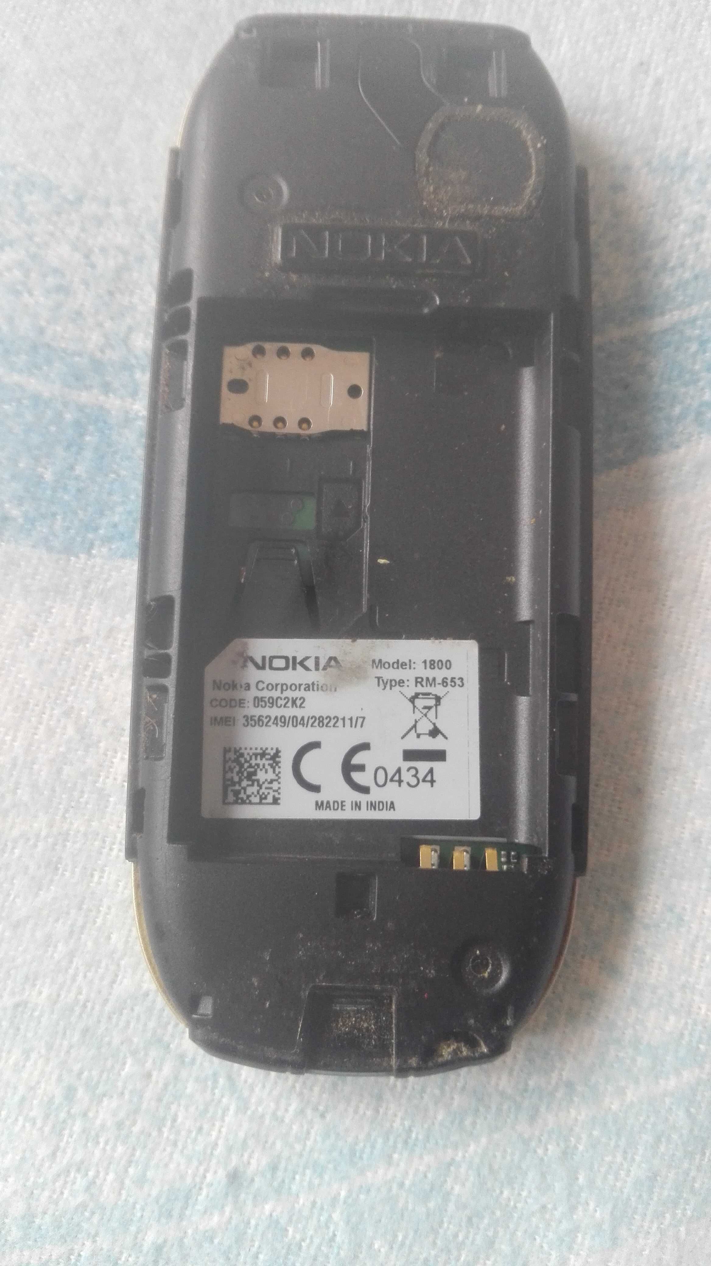 Telefon Nokia 1800 pentru colecție sau folosire