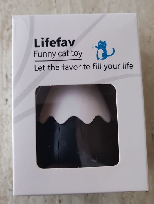 Vând jucărie pentru pisici